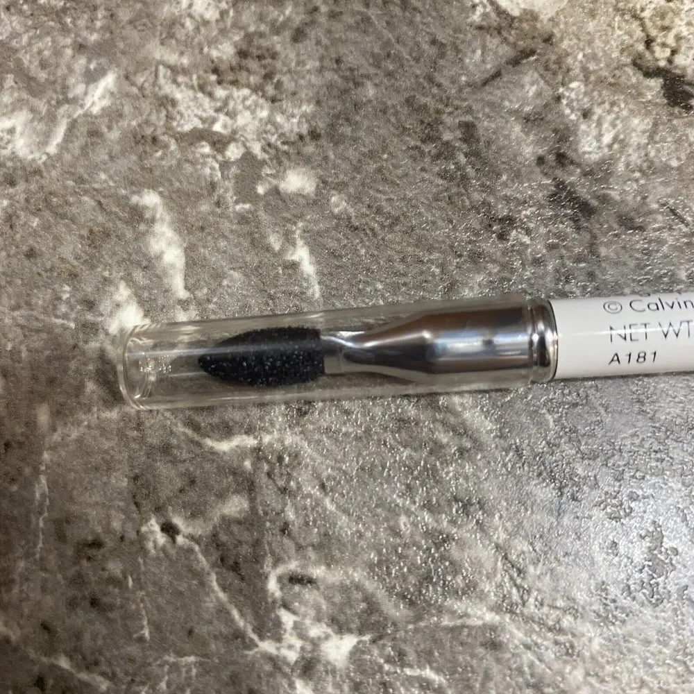 Calvin Klein 04‎ Graphite Eye Definer Eyeliner (gray) Color Rare HTF Makeup
